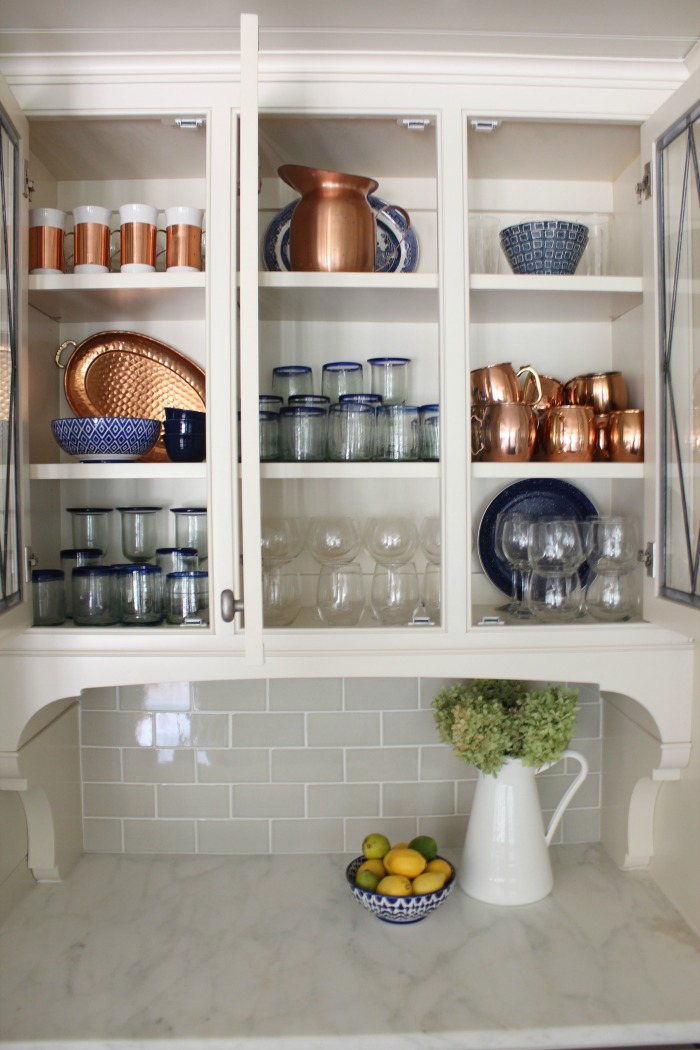Kitchen Glass Organization Ideas