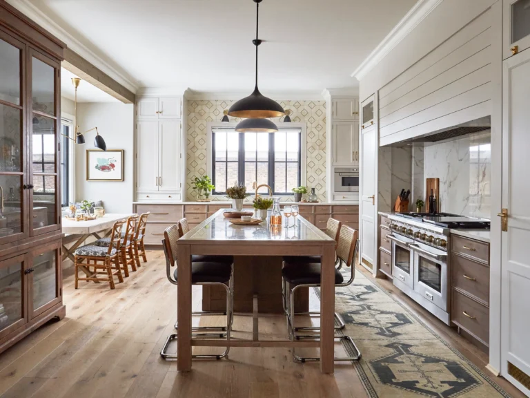 Modern Farmhouse Kitchen Decor